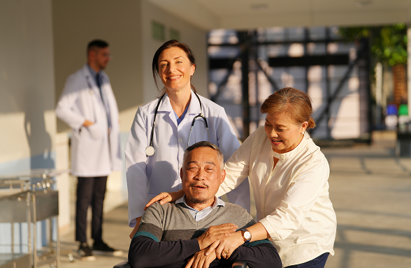 Temperature-controlled medicine storage and transport